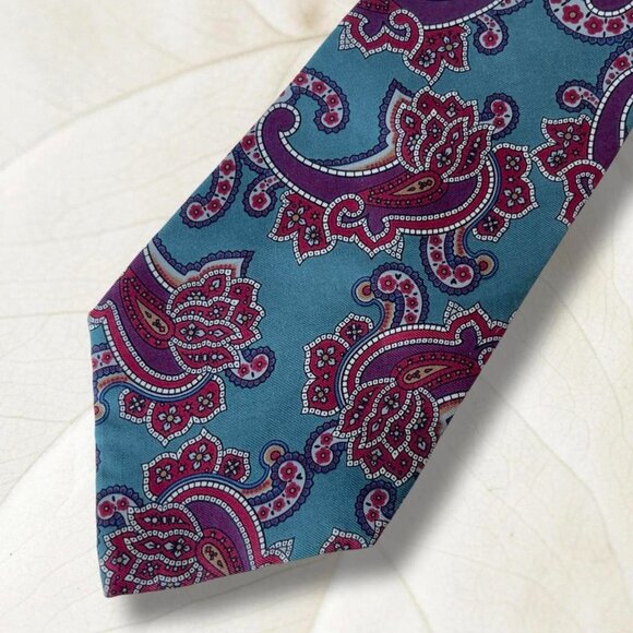 Vintage 80’s‎ Italian Silk Tie - Picture 1 of 8